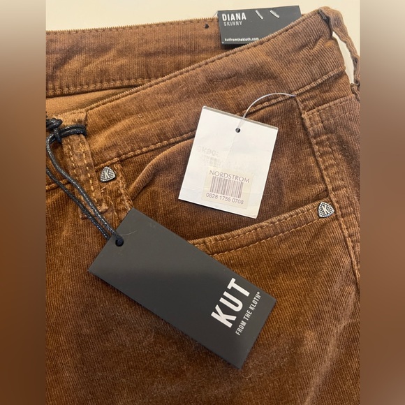 New Kut from the Kloth Women’s Brown Corduroy Diana Jeans. Size 14 - Picture 2 of 5